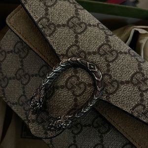 COPY - Gucci purse